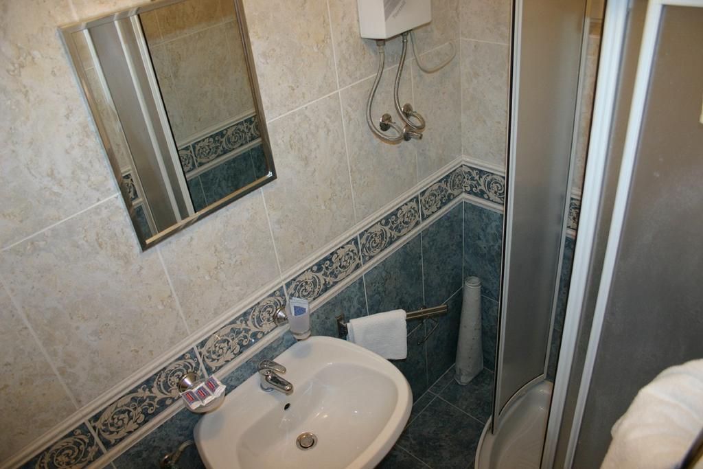 Apartments & Rooms Elite Dobra Voda Phòng bức ảnh